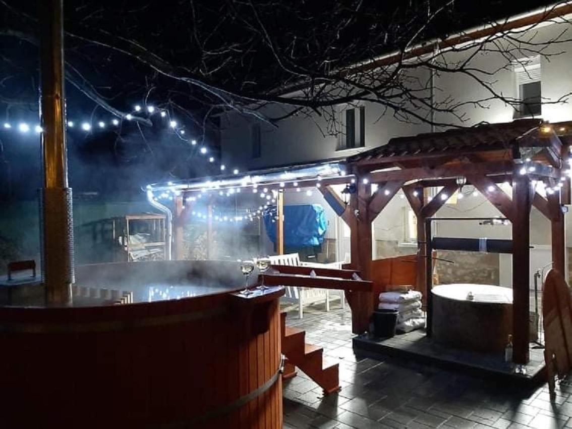 Hotel E-Tekergők Háza Bukkzserc Exterior foto