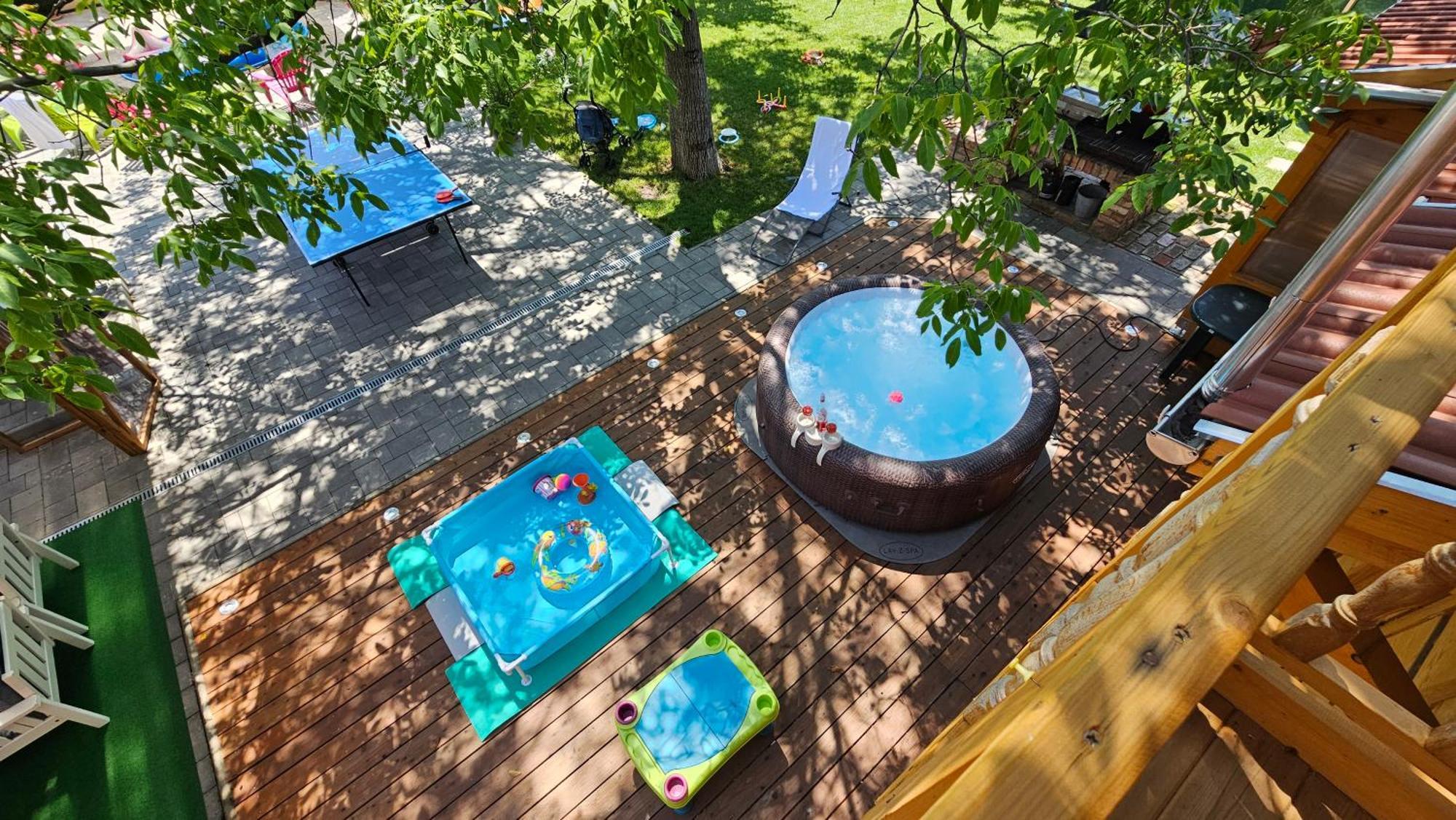 Hotel E-Tekergők Háza Bukkzserc Exterior foto